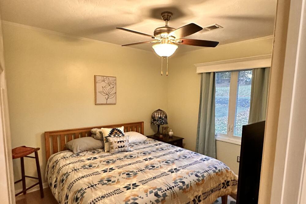 Photo of Bedroom in Ninety Six