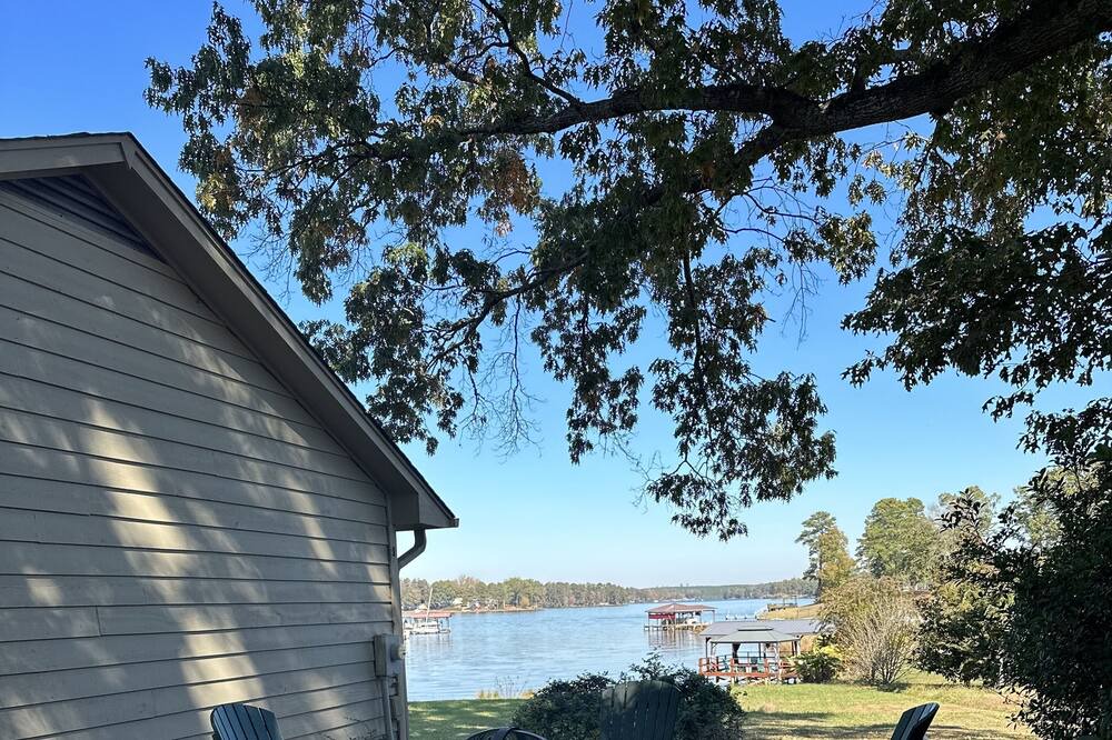 Photo of Outdoor in Ninety Six