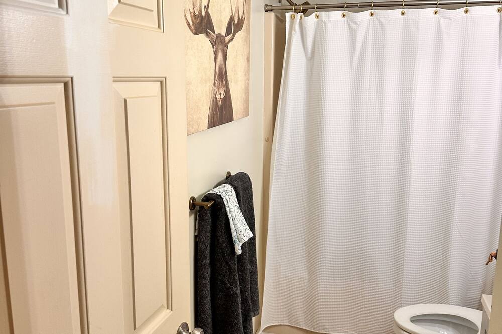Photo of Bathroom in Ninety Six