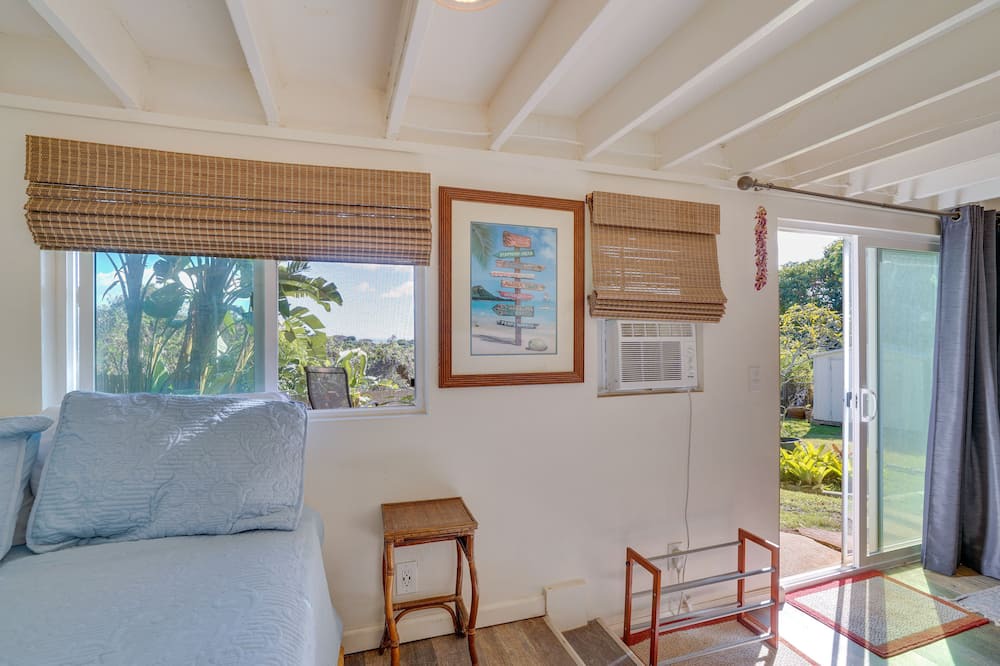 Photo of Livingroom in Aiea