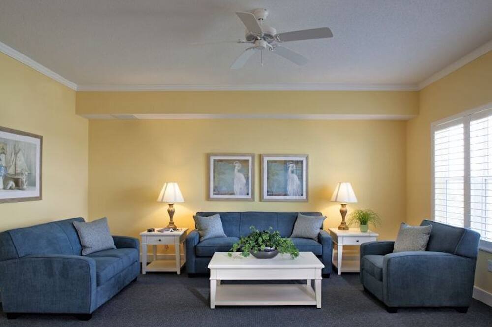 Photo of Livingroom in Palmetto Dunes
