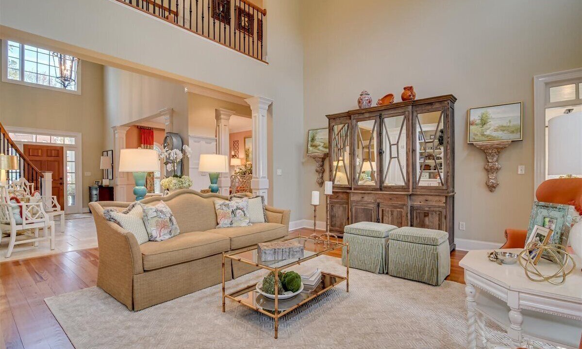 Photo of Livingroom in Evans