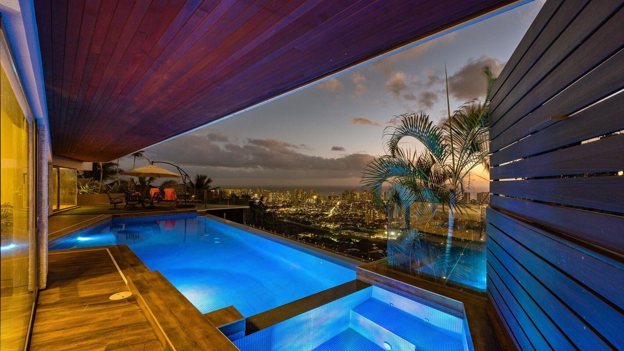 Photo of Outdoor in Makiki