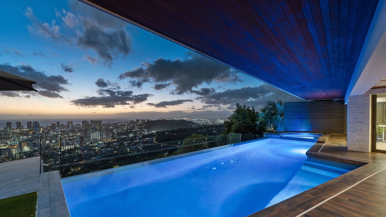 Photo of Outdoor in Makiki