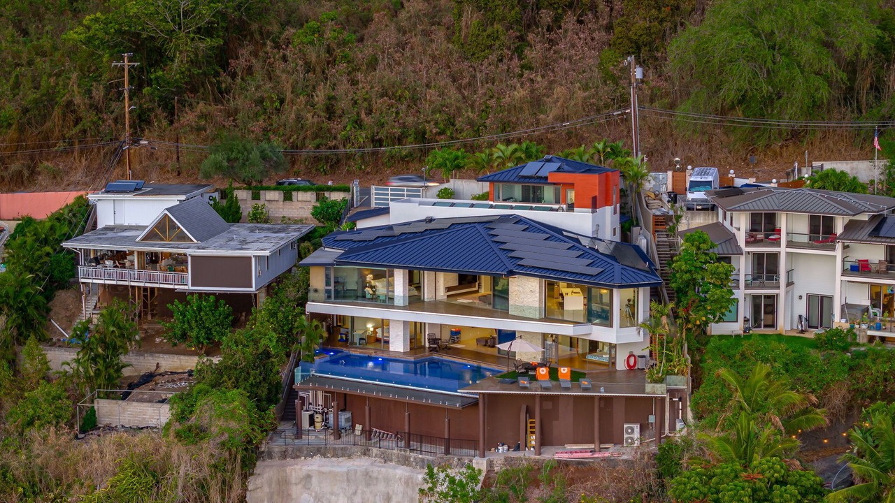 Photo of Outdoor in Makiki