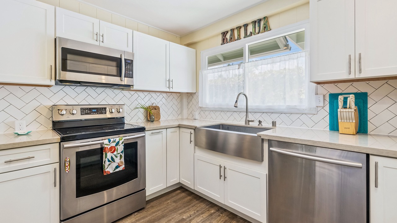 Photo of Kitchen in Kalama Tract