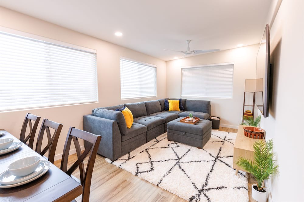 Photo of Livingroom in Kahuku
