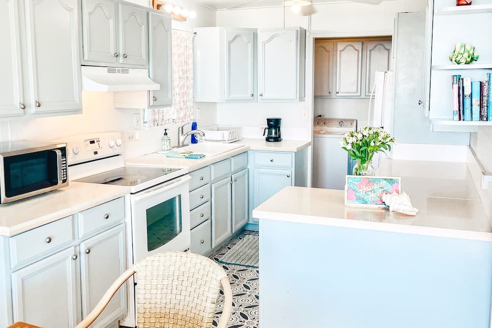 Photo of Kitchen in Punaluu