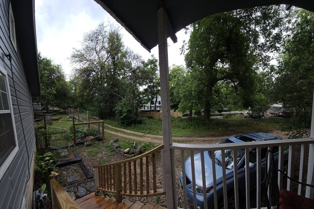 Photo of Outdoor in Rosewood