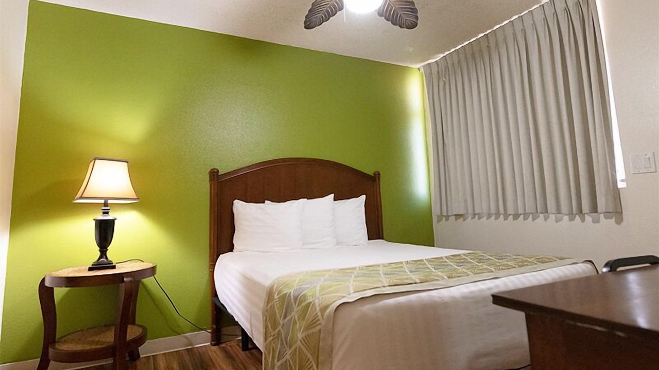 Photo of Bedroom in Western Honolulu