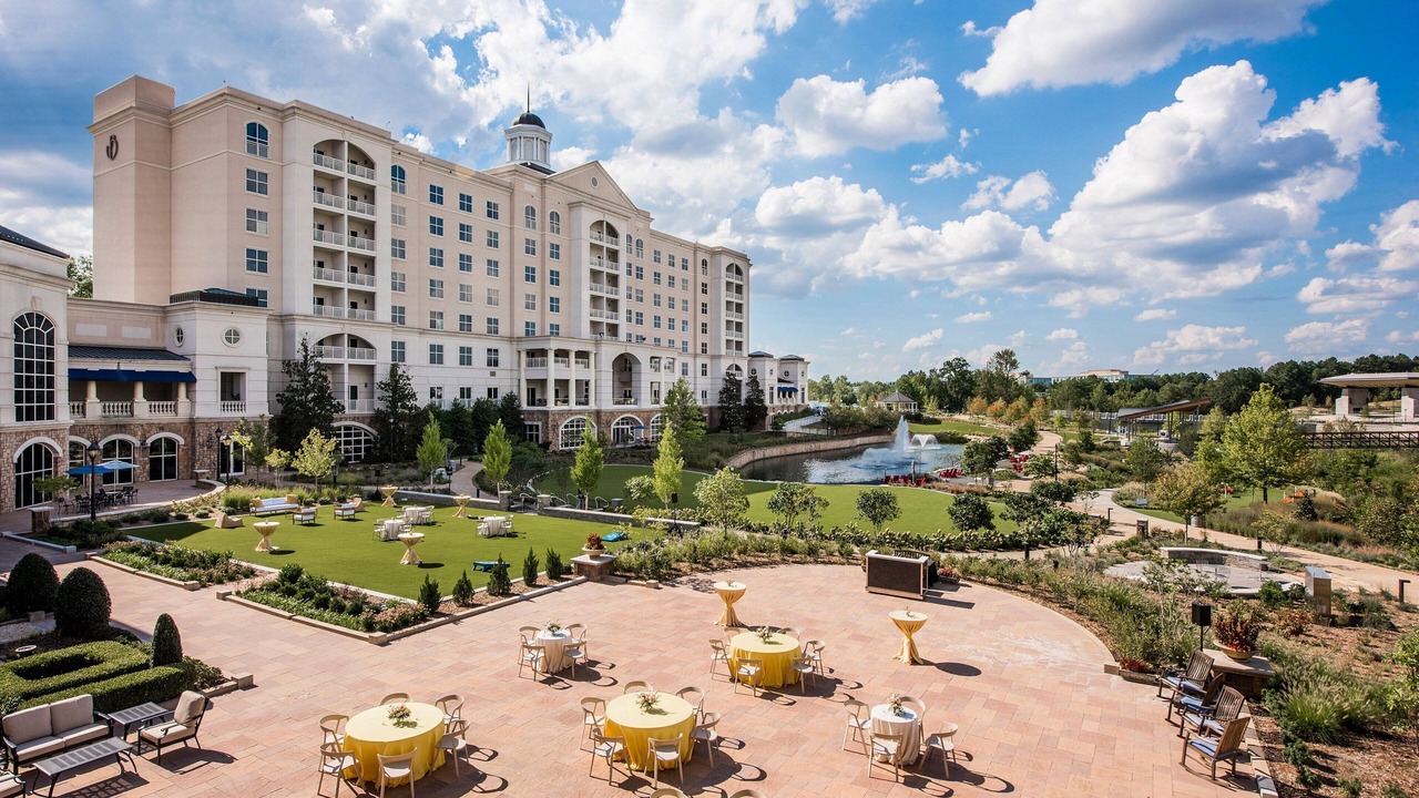 Photo of Others in Ballantyne