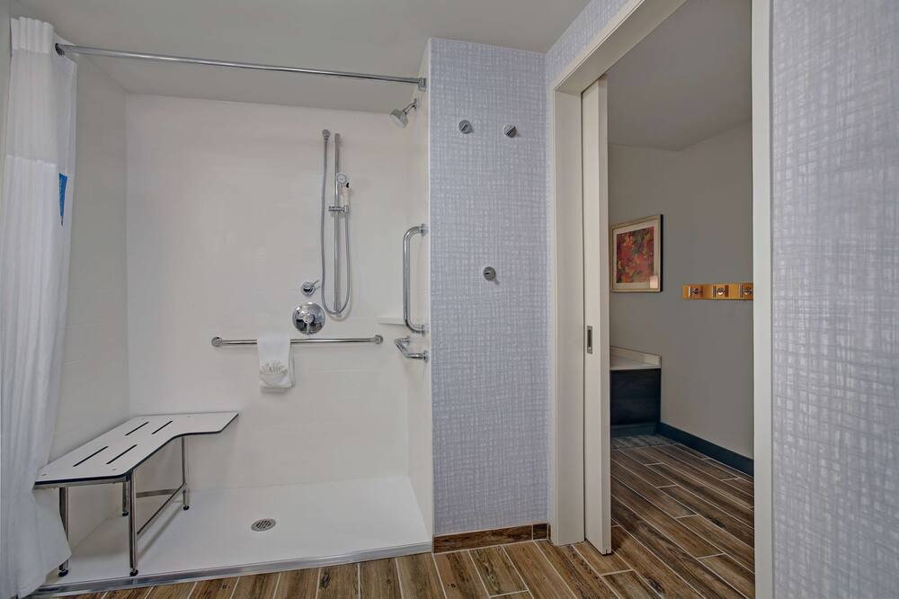 Photo of Bathroom in South Salisbury