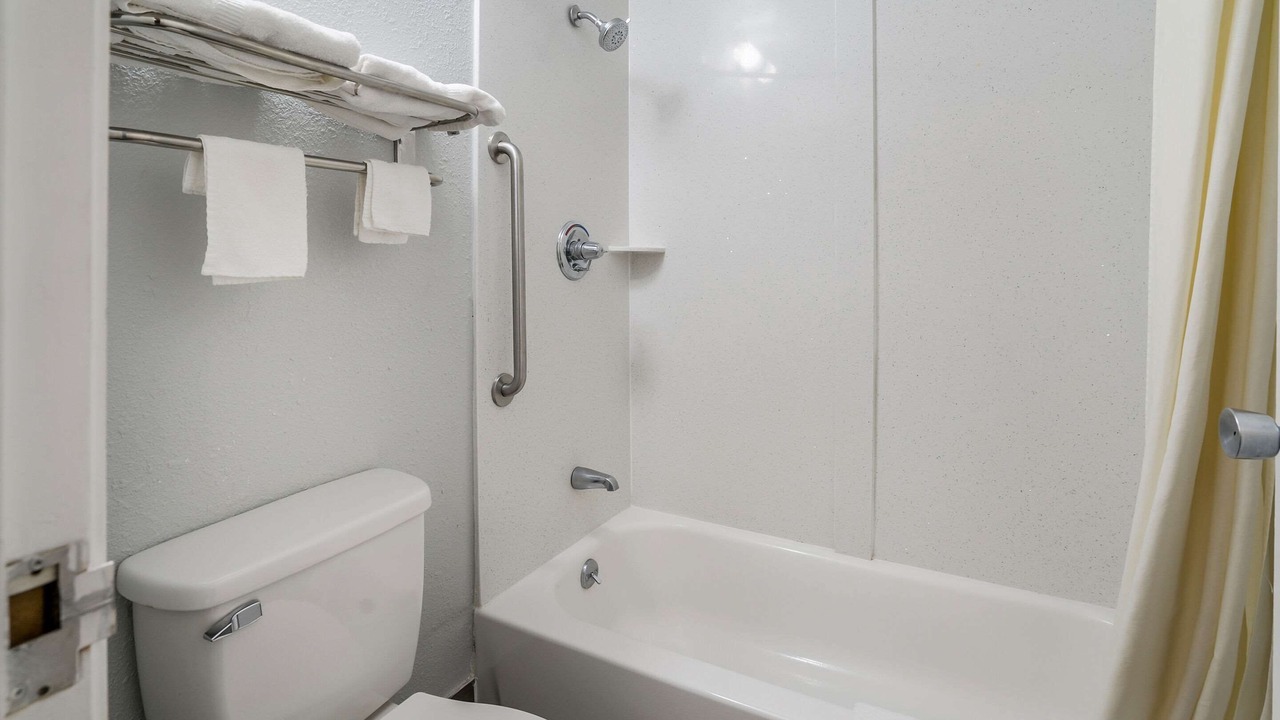 Photo of Bathroom in Greer