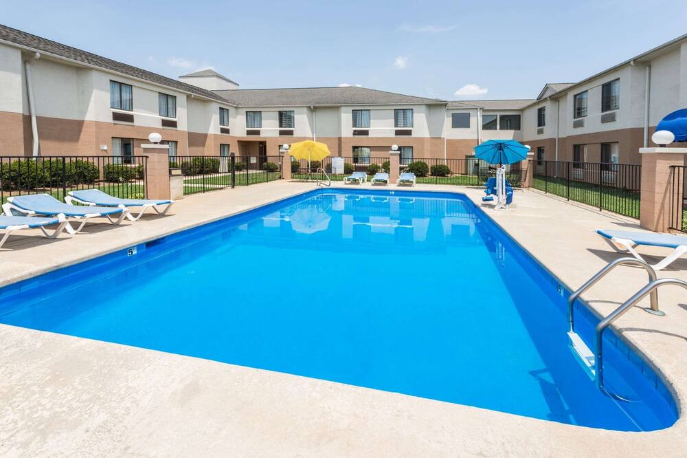 Photo of Outdoor in Yadkinville