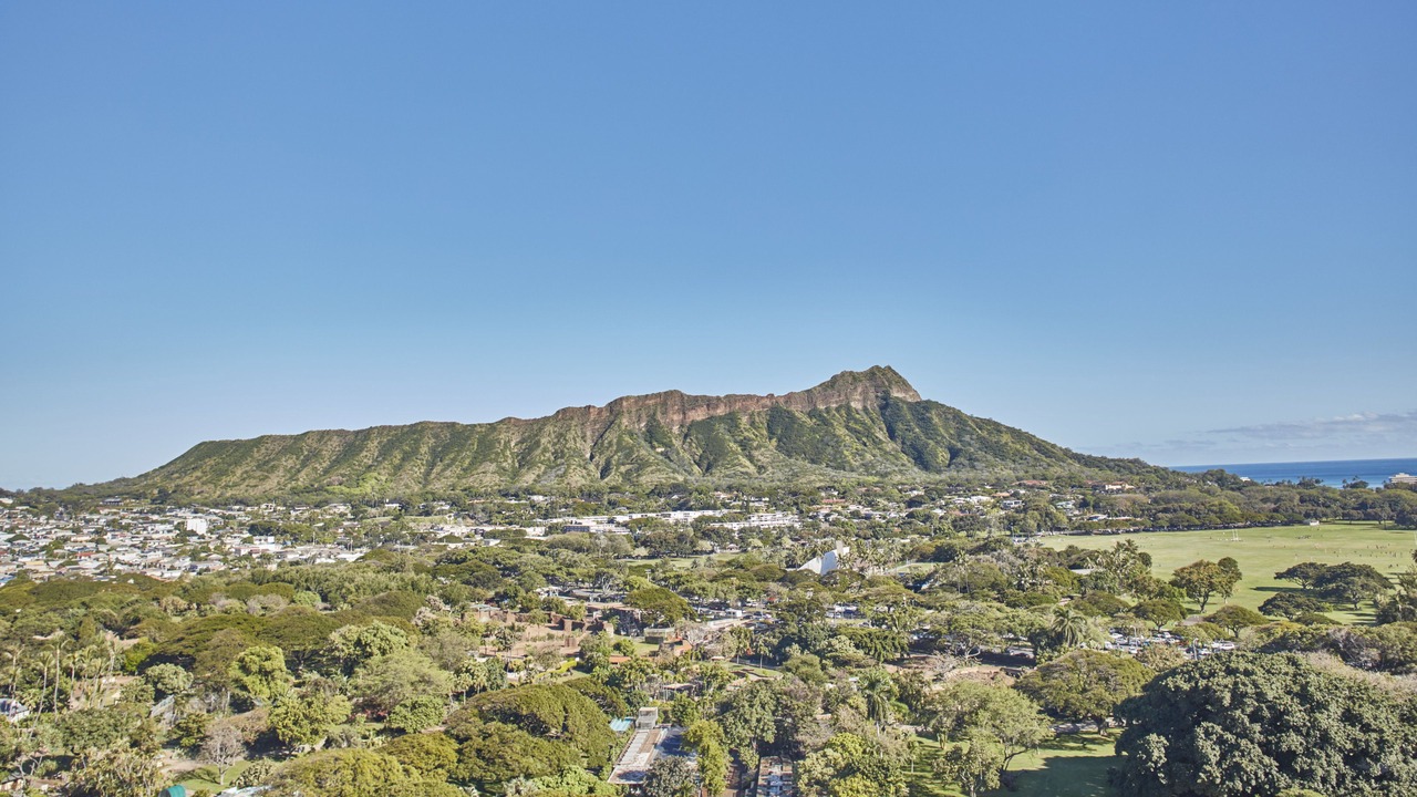 Photo of Bedroom in Diamond Head - Kapahulu - St. Louis