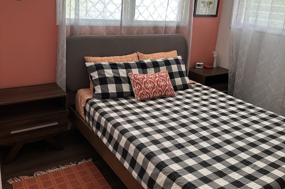 Photo of Bedroom in Waimea