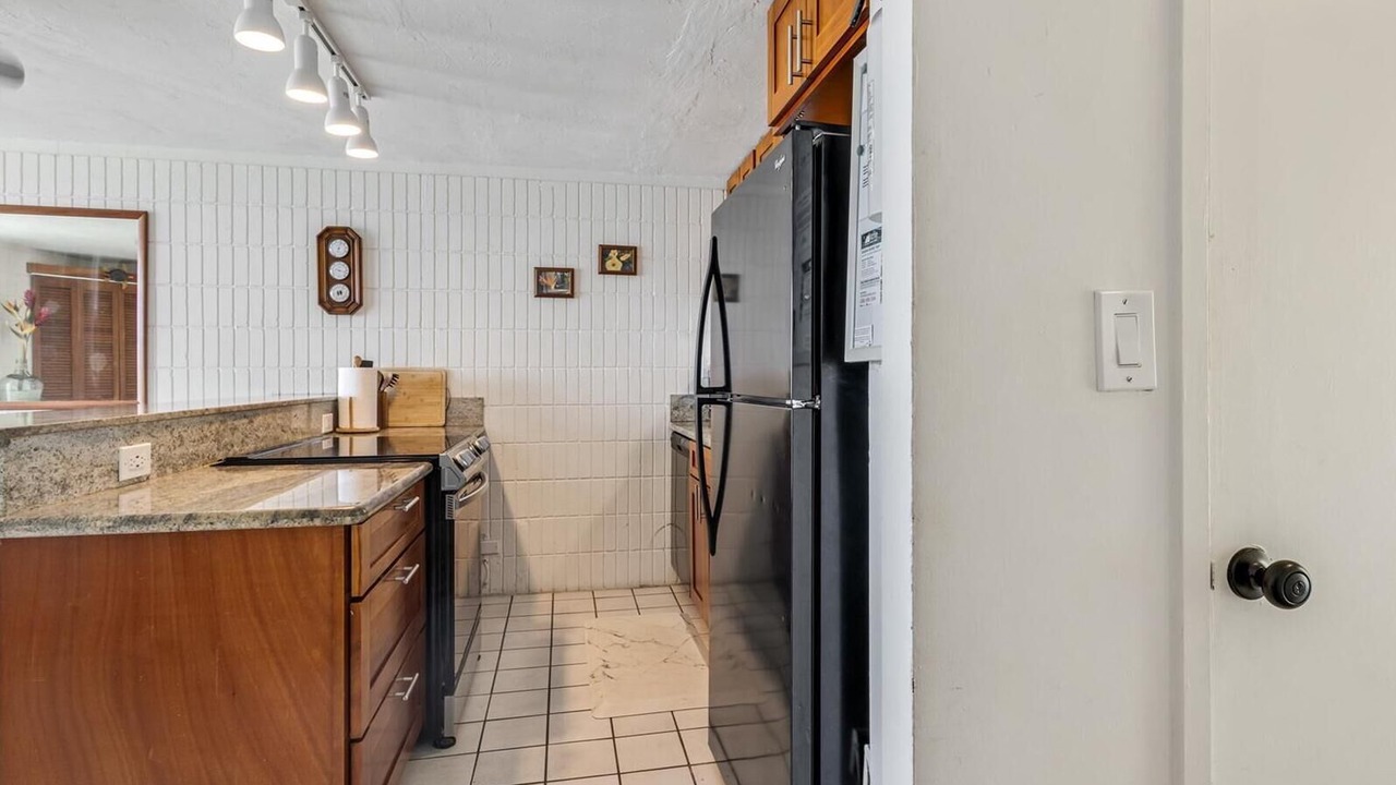 Photo of Kitchen in Punaluu