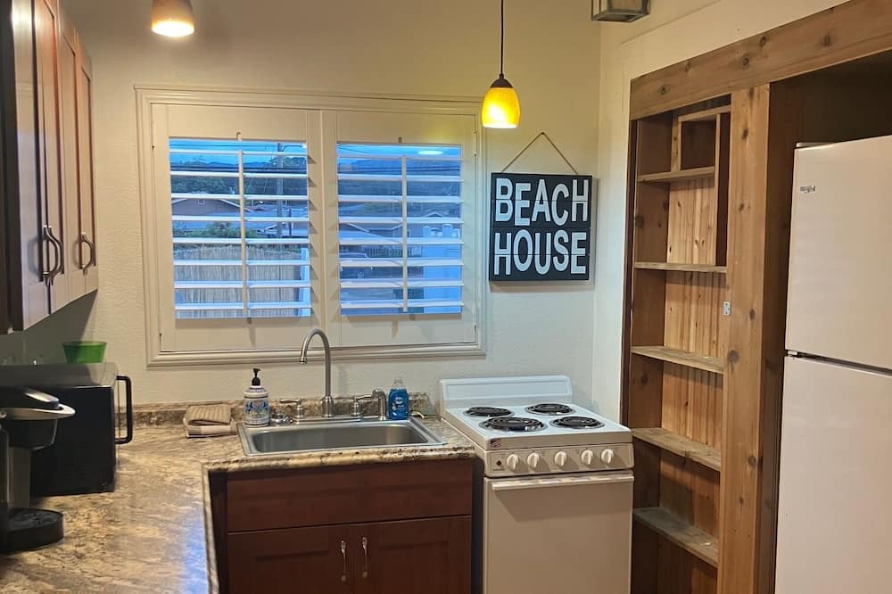 Photo of Kitchen in Kahuku