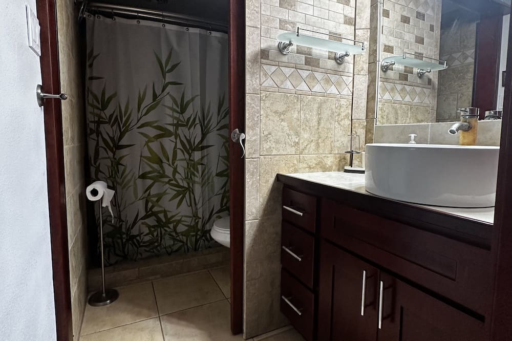 Photo of Bathroom in Kaunakakai