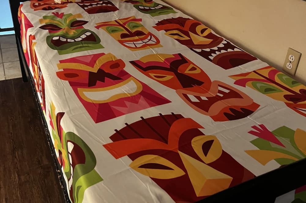 Photo of Bedroom in Kaunakakai
