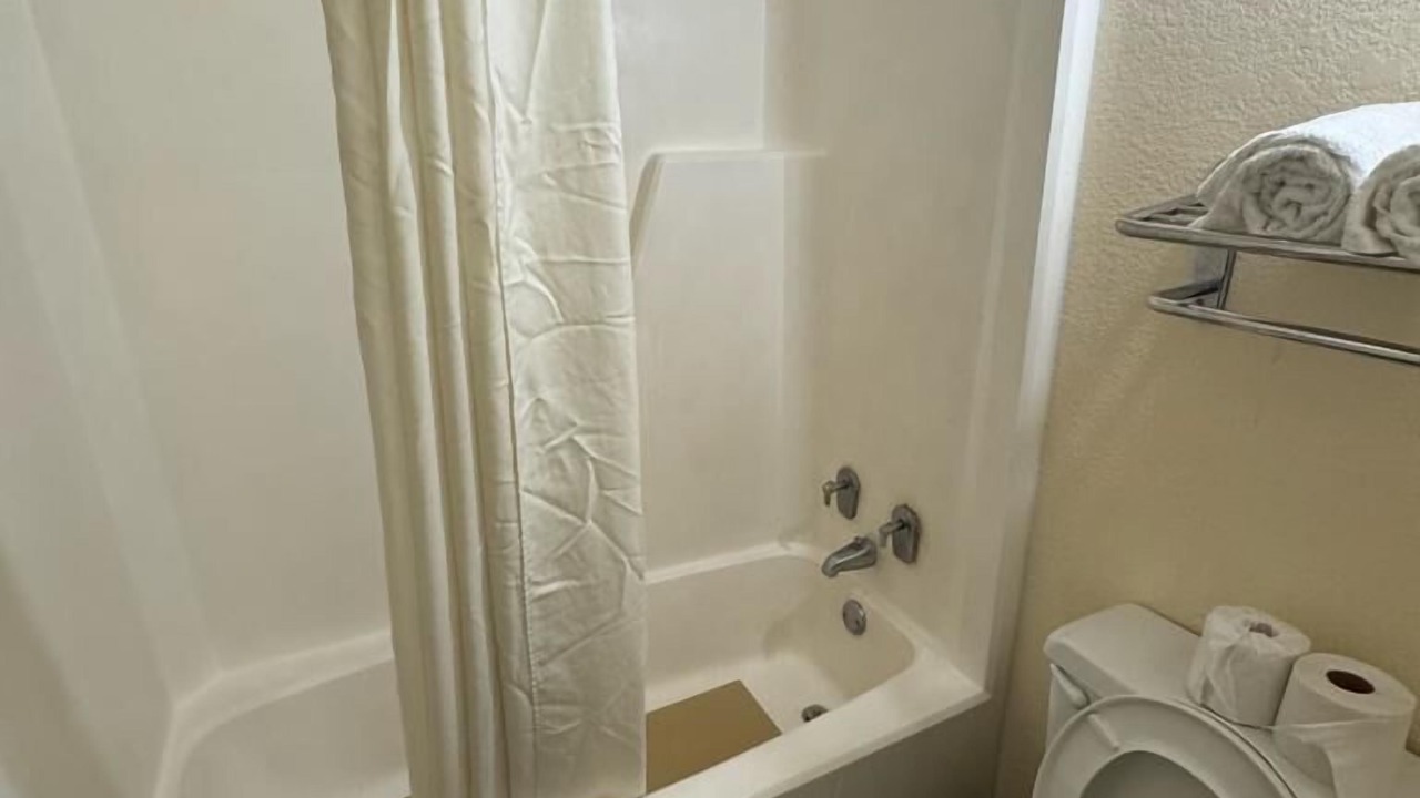 Photo of Bathroom in Milledgeville