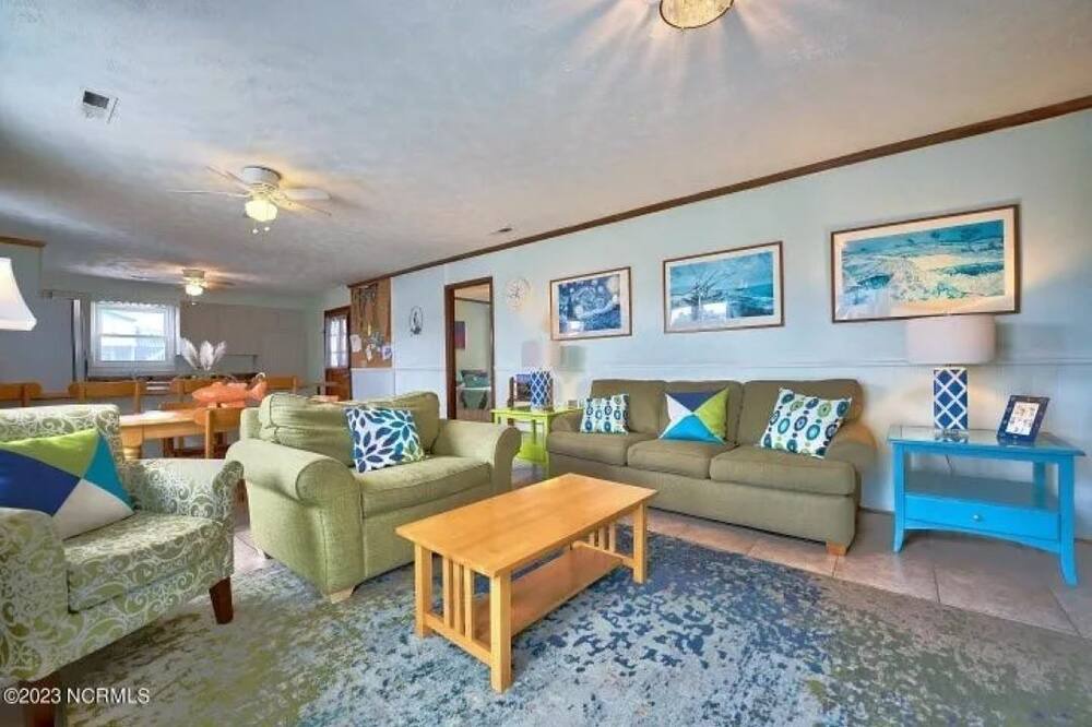 Photo of Livingroom in Sunset Beach