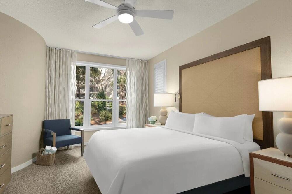 Photo of Bedroom in Beach Lagoon