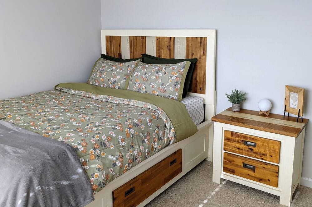 Photo of Bedroom in Aiken