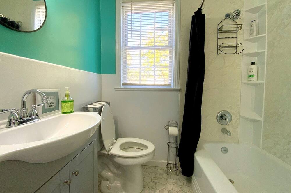 Photo of Bathroom in Wilson