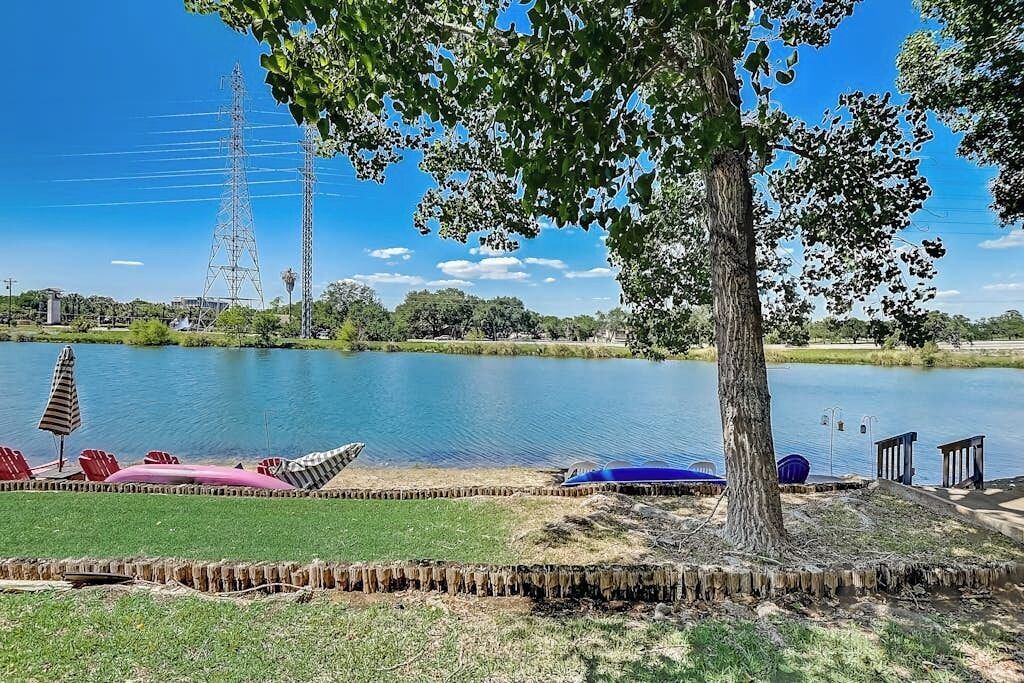 Photo of Outdoor in Horseshoe Bay