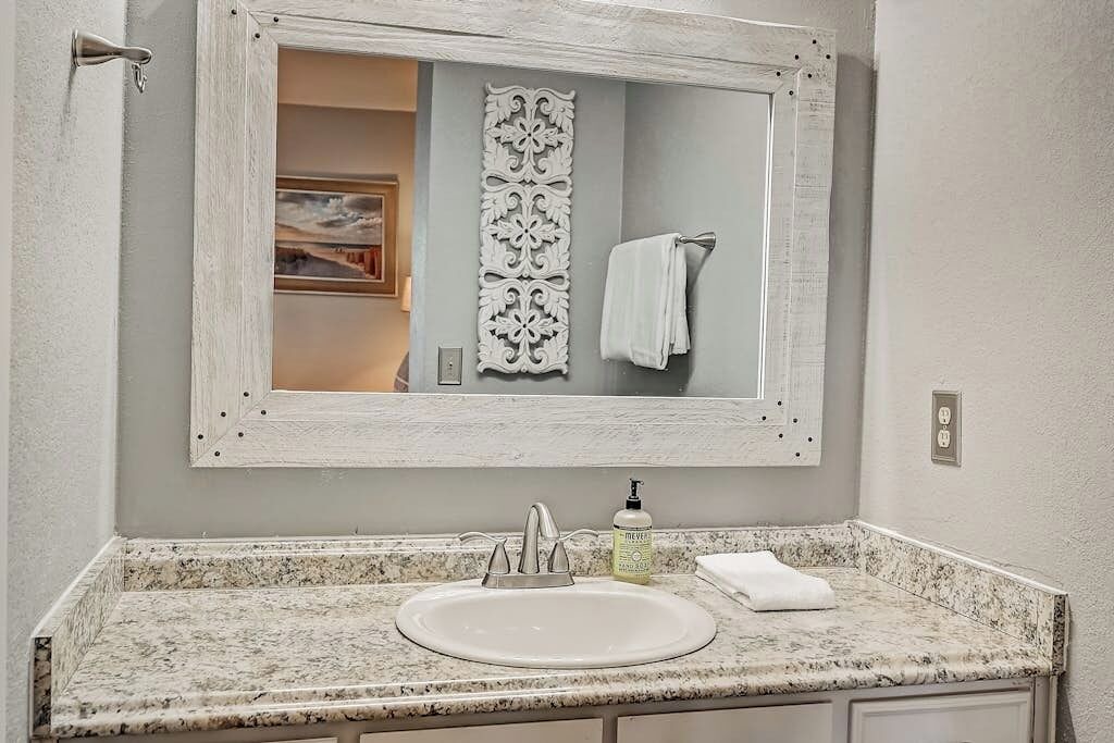 Photo of Bathroom in Horseshoe Bay