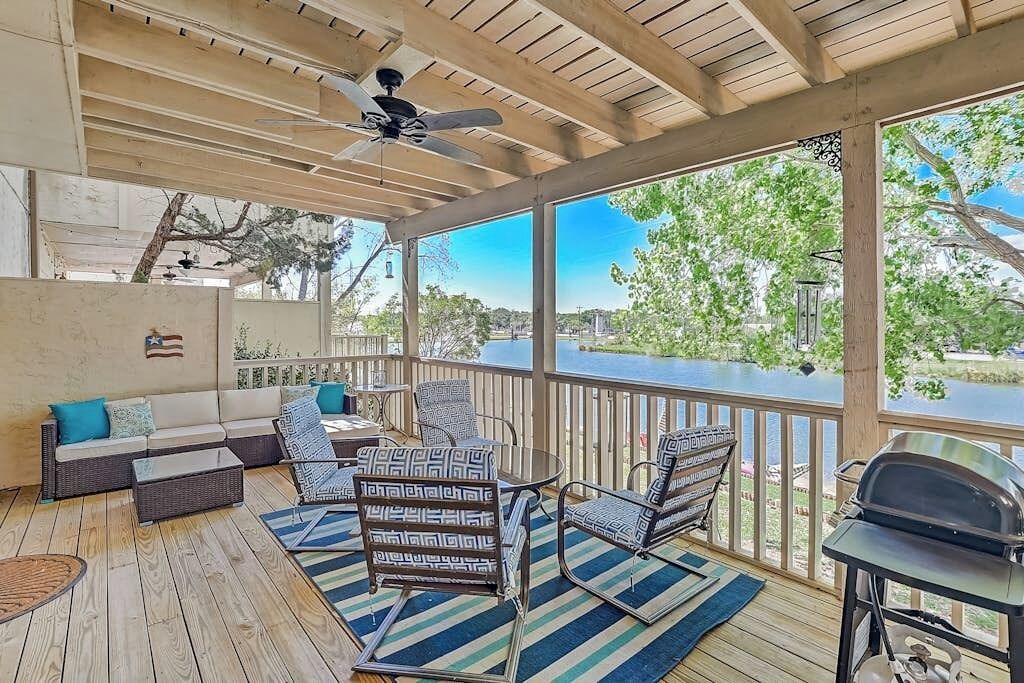 Photo of Bedroom in Horseshoe Bay