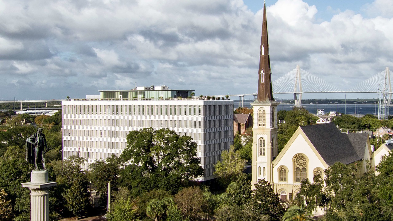 Photo of Others in Downtown Charleston
