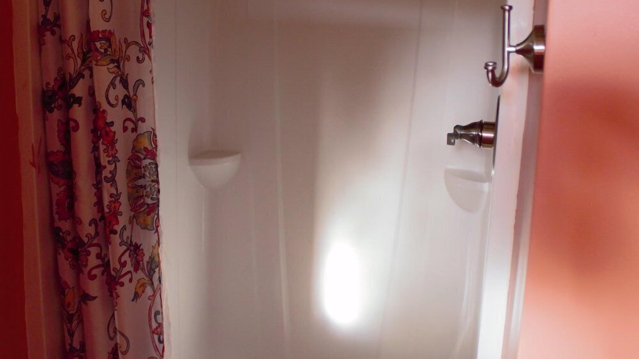 Photo of Bedroom in Kapoho