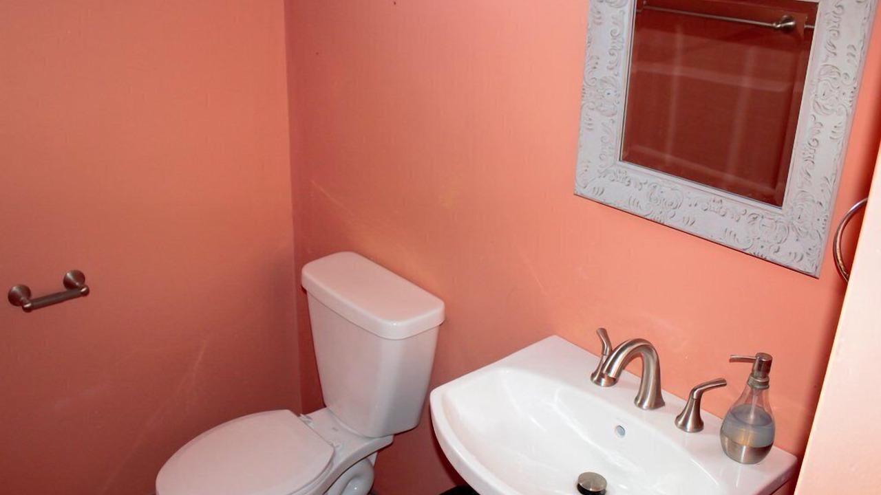Photo of Bathroom in Kapoho