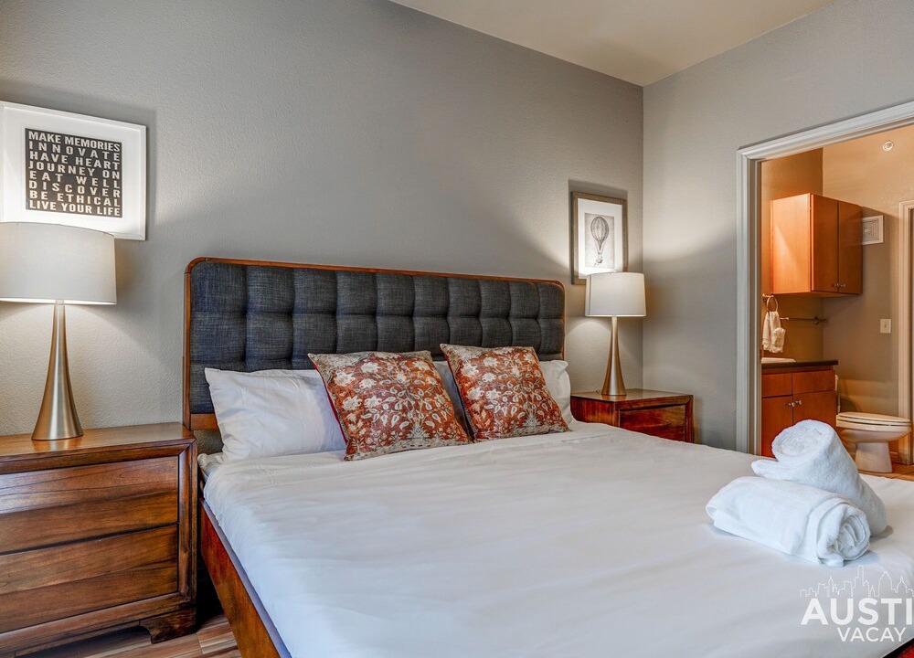 Photo of Bedroom in West Campus