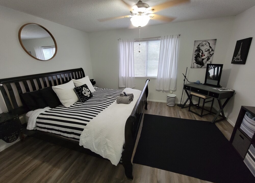 Photo of Bedroom in Dawson