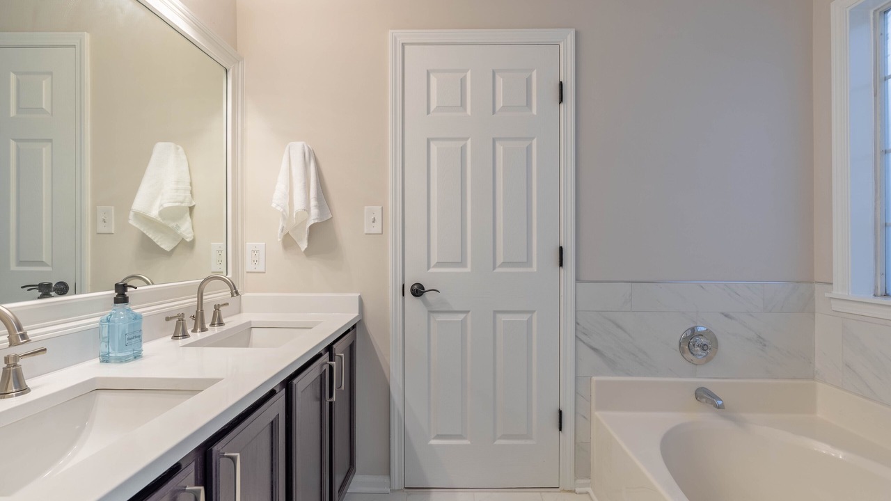 Photo of Bathroom in Lawrenceville