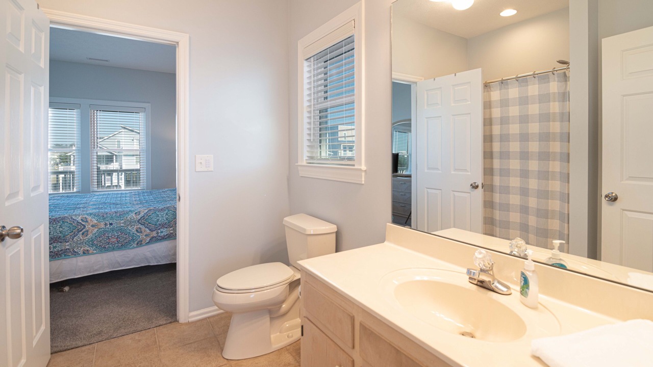 Photo of Bathroom in Holden Beach