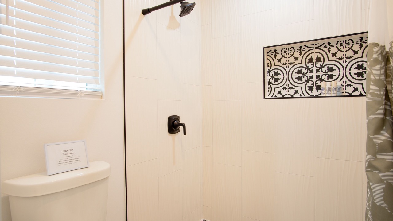 Photo of Bathroom in Ainaloa