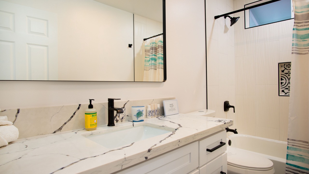 Photo of Bathroom in Ainaloa