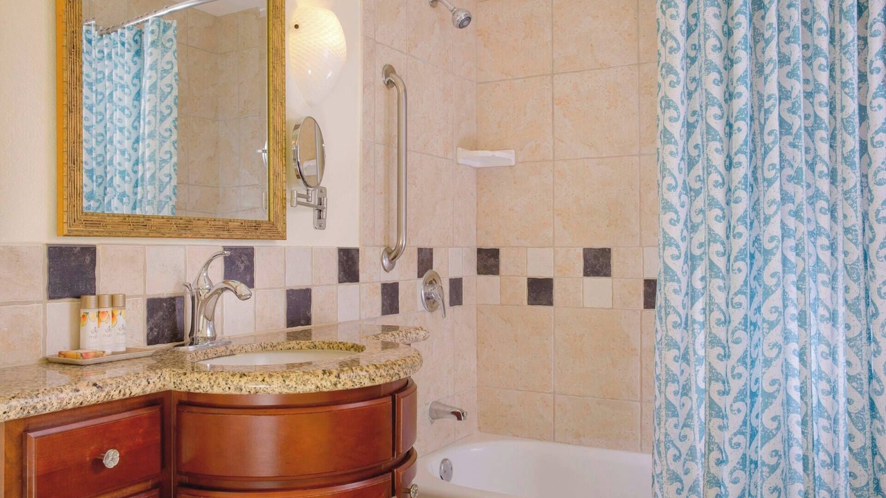 Photo of Bathroom in Ko Olina
