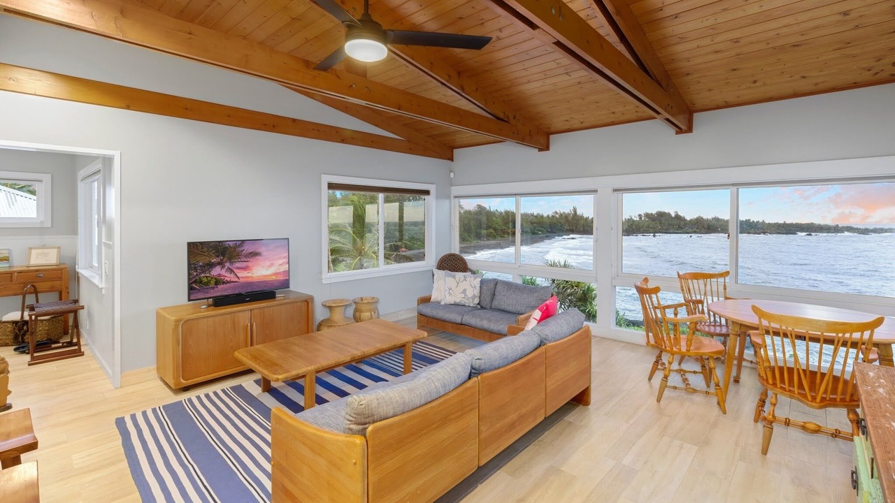 Photo of Livingroom in Hana