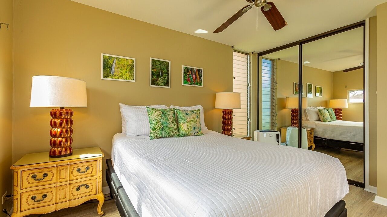Photo of Bedroom in Maalaea