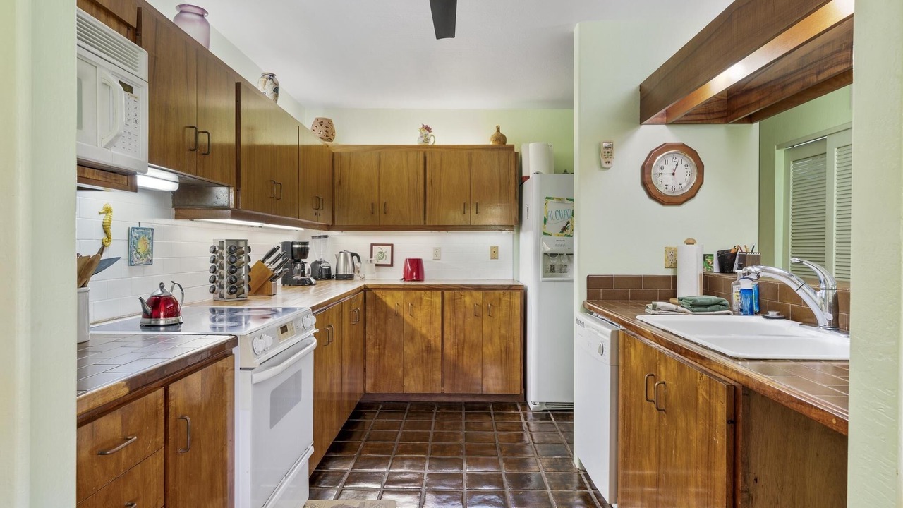 Photo of Kitchen in Keauhou