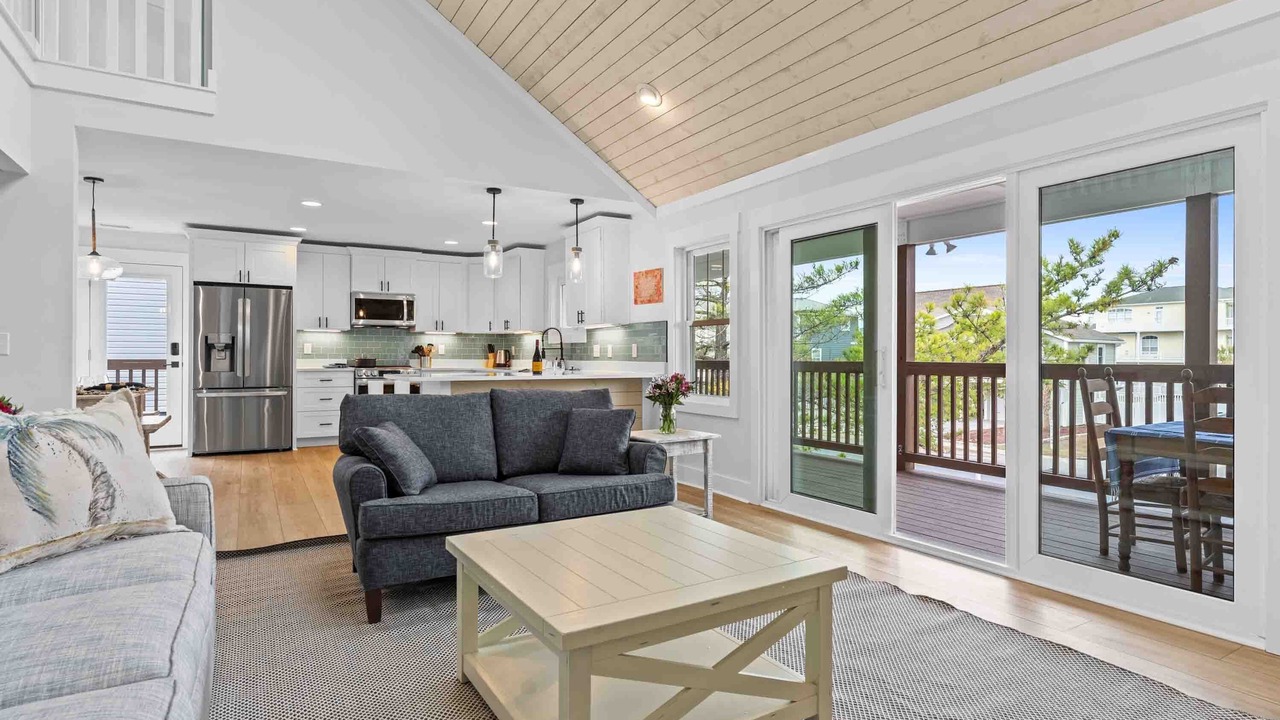 Photo of Livingroom in Ocean Isle Beach