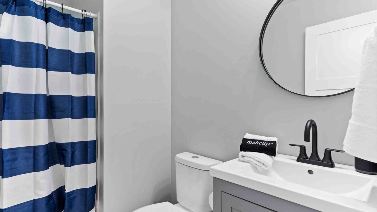 Photo of Bathroom in Ocean Isle Beach