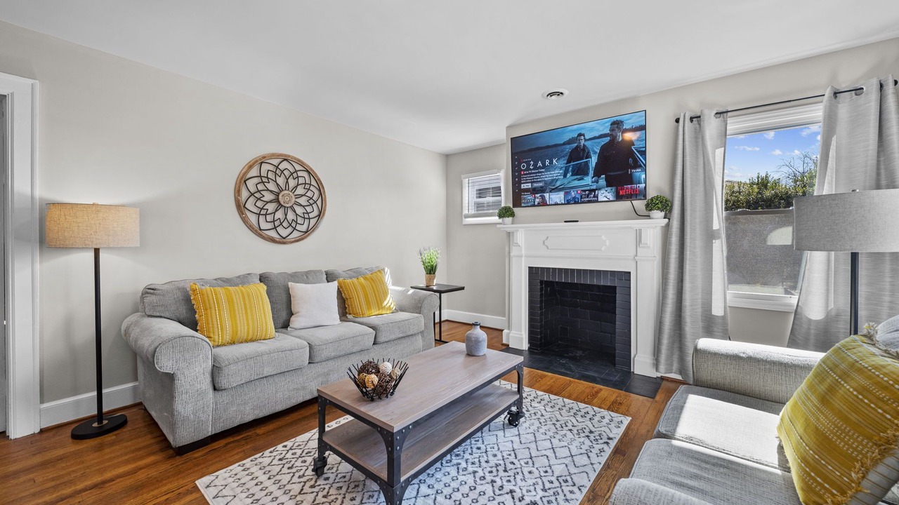 Photo of Livingroom in Greensboro