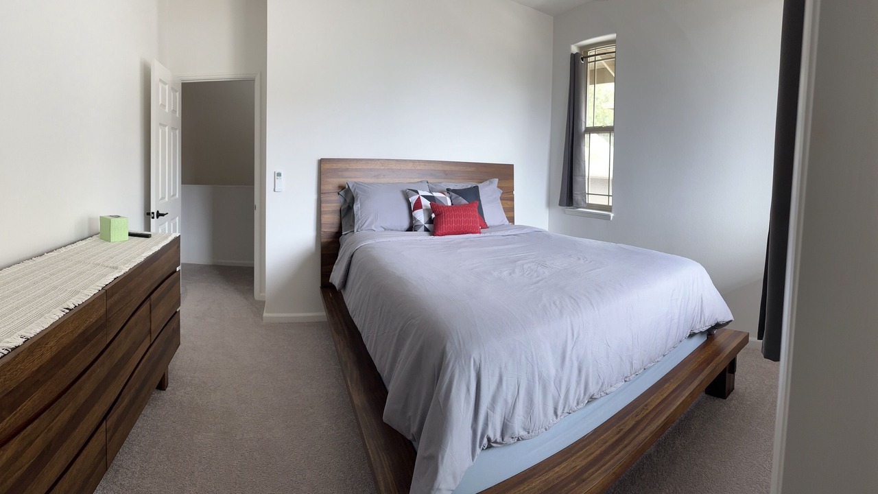 Photo of Bedroom in Makaha Valley