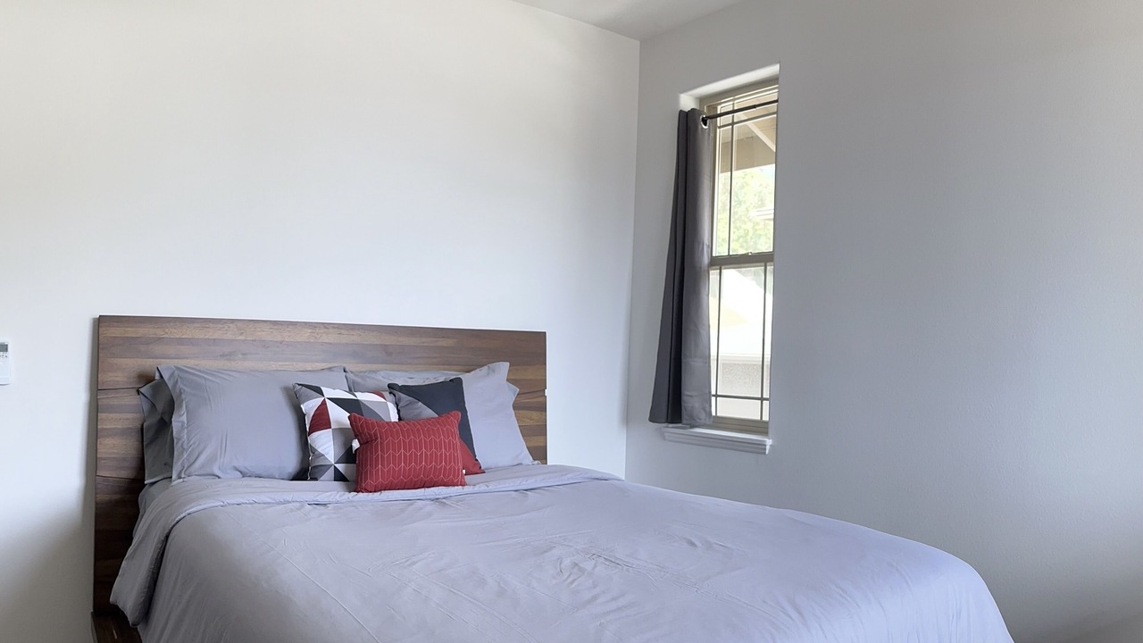 Photo of Bedroom in Makaha Valley